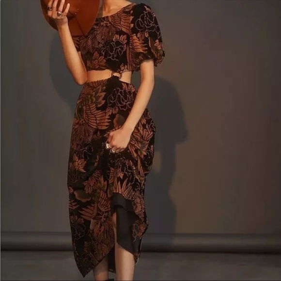 Anthropologie NWT Let Me Burn Out Velvet Maxi Dress Size Medium - Picture 2 of 13